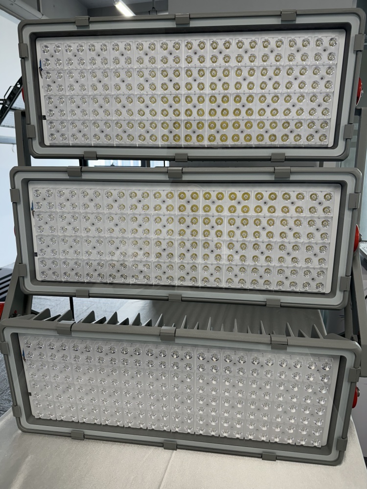 Luminária LED para estádio 2000W