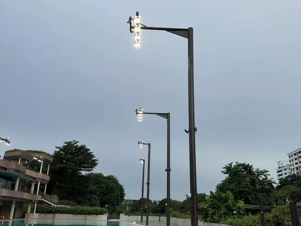 Progetto di luci per tennisti a LED